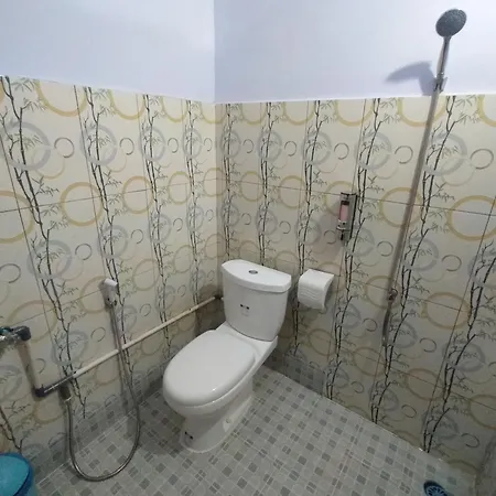 Homestay Rnj Licin Exterior photo